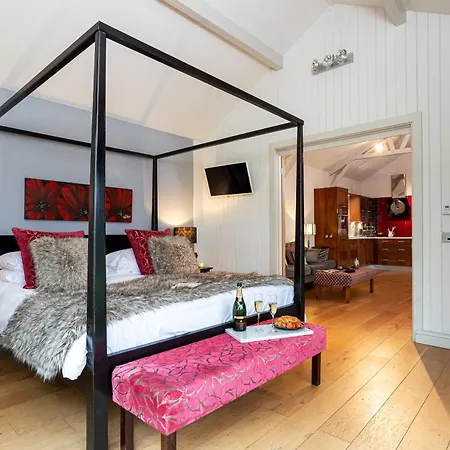 Ferienhaus The Pavilion - With Hot Tub Kirkby Lonsdale